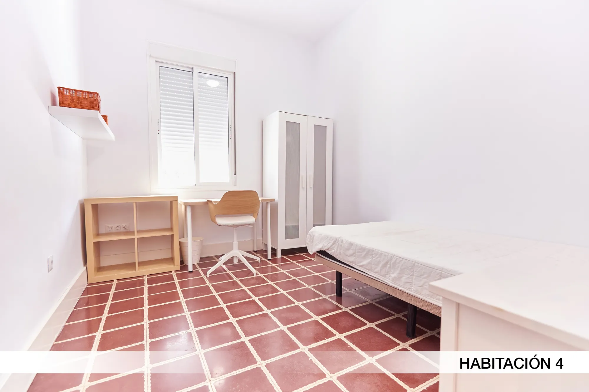 Room in Seville