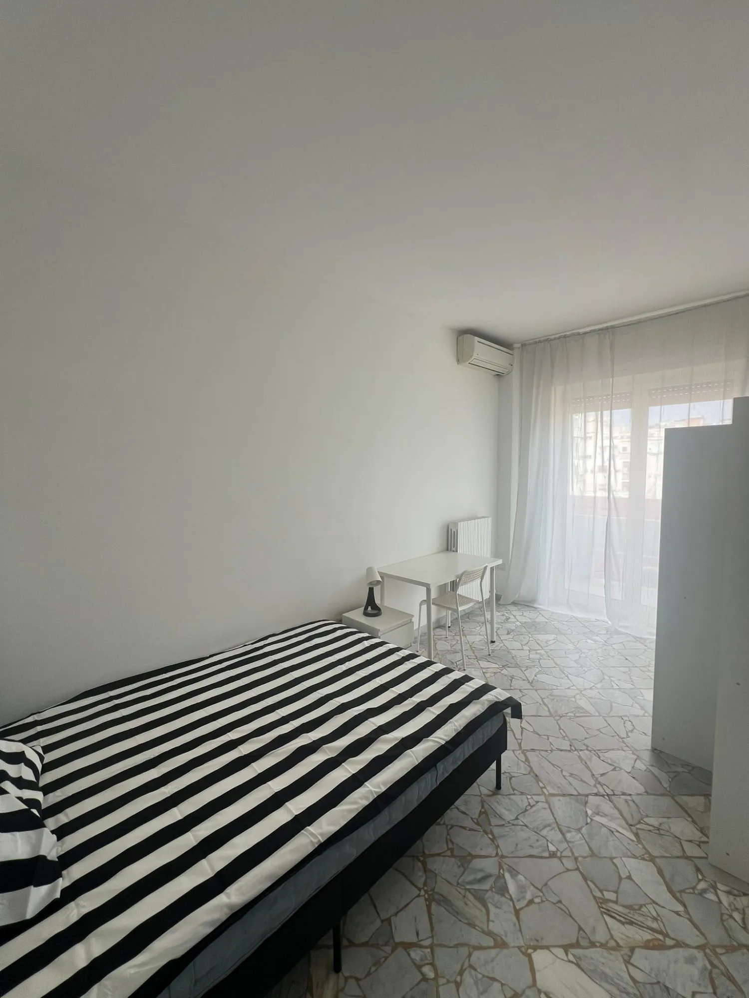 Stanza privata a Bari photo 2